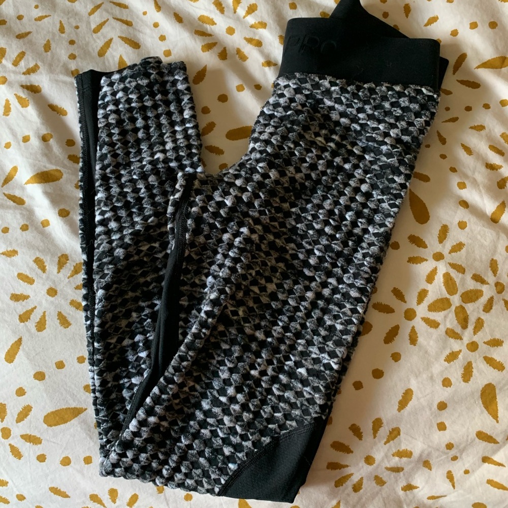 NIKE PRO LEGGINGS - Picture 2 of 5